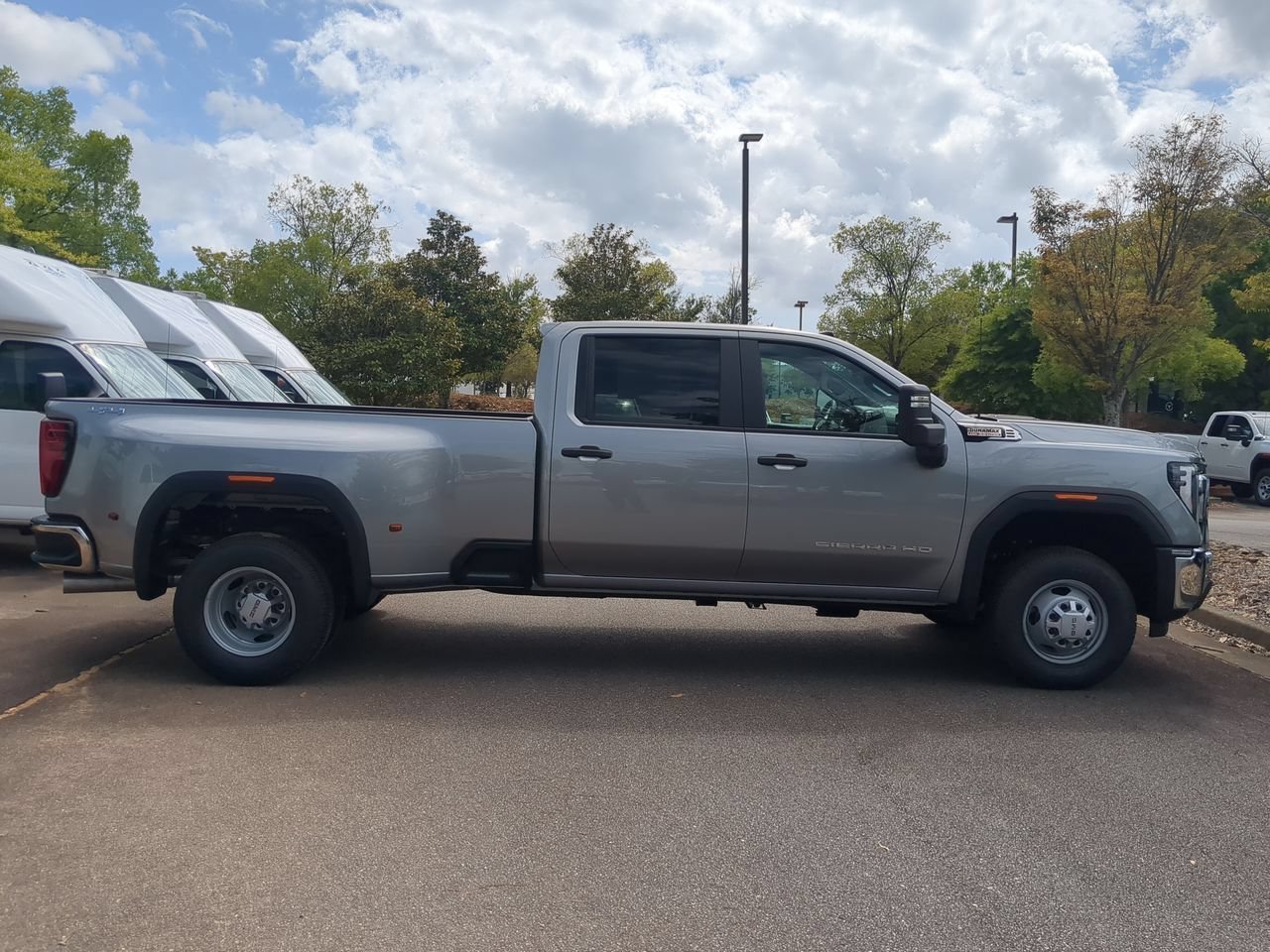 New 2026 Sterling Metallic GMC Pro DRW image 9