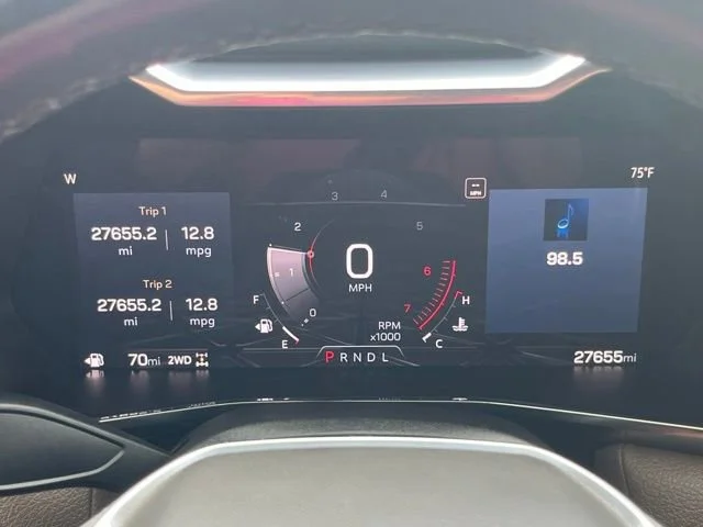 Used 2023 Onyx Black GMC Denali image 29