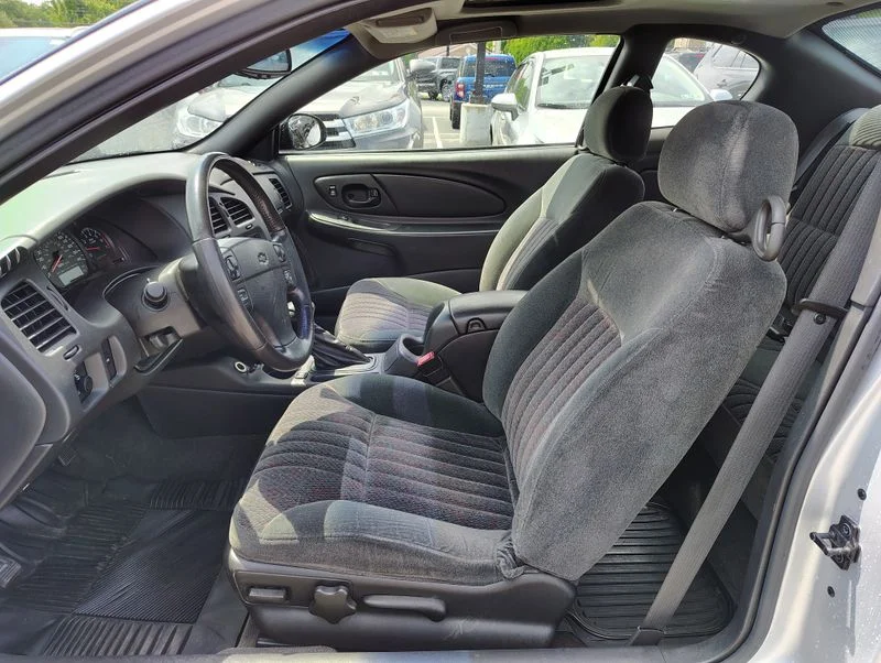 Used 2003 Silver Chevrolet SS image 10