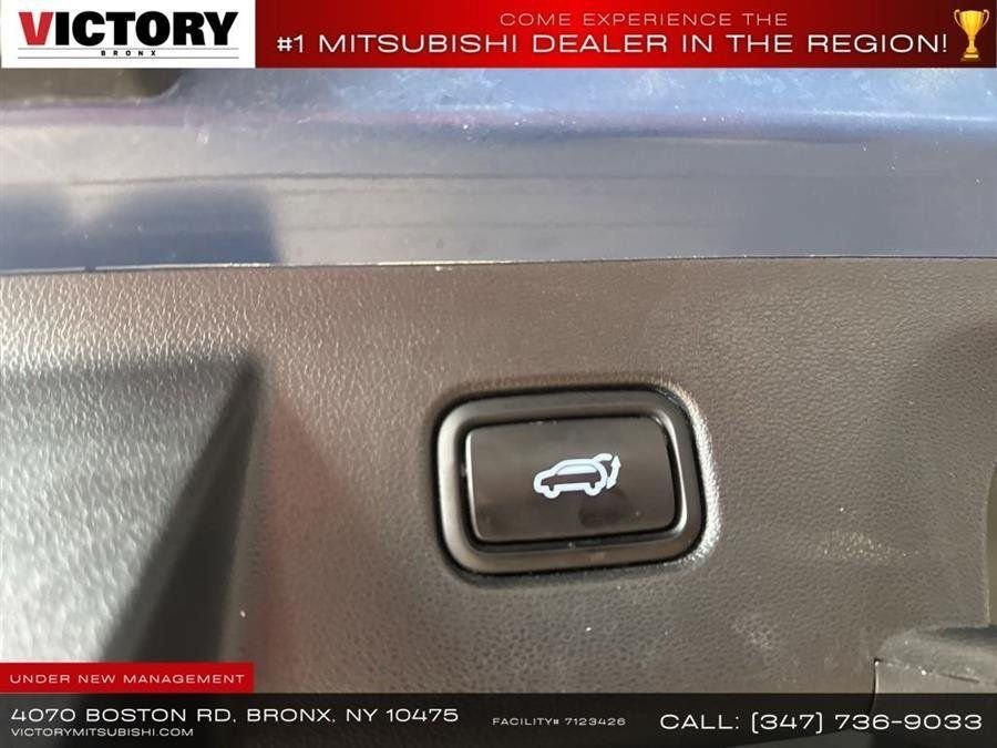 Used 2023 Blue Hyundai Limited image 27