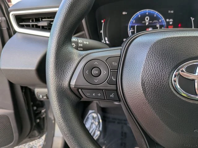 Used 2026  Toyota LE image 28