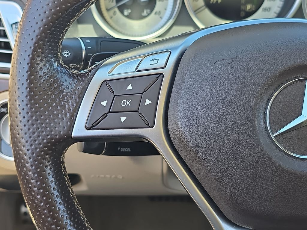 Used 2015 Red Mercedes-Benz E 400 image 20