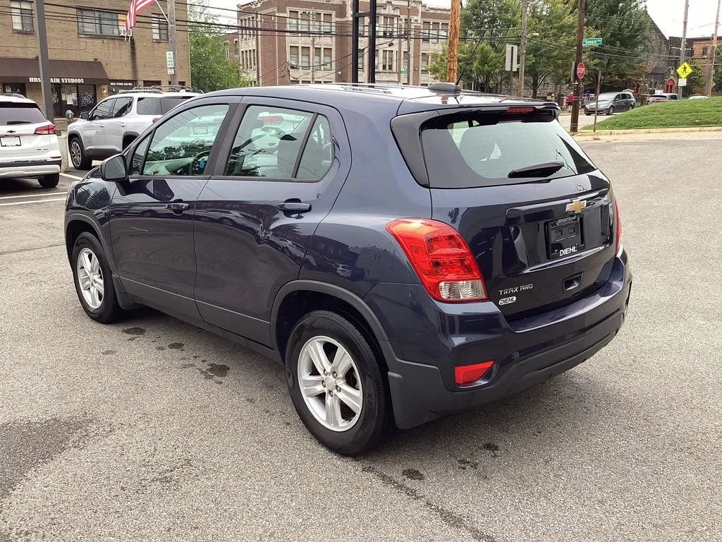 Used 2019 STORM BLUE METALLIC Chevrolet LS image 7