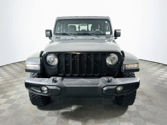 Certified Pre-Owned 2022 Jeep Gladiator Willys