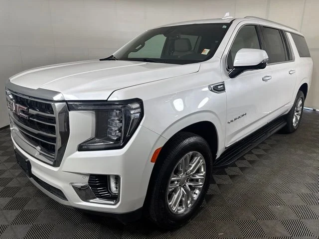 Certified Used 2021 White Frost Tri-Coat GMC SLT image 8