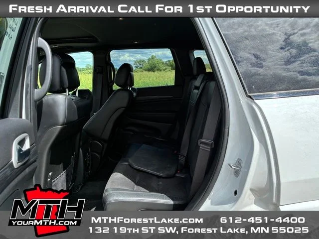 Used 2022 White Jeep Laredo X image 10