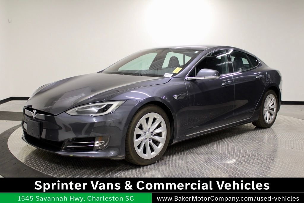 2017 Tesla Model S 60D's photo