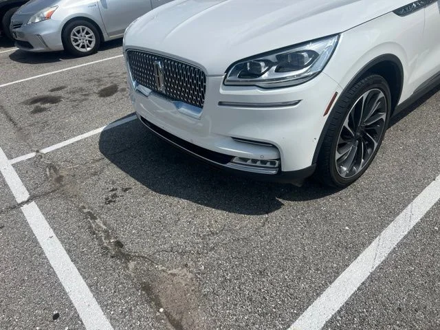 Used 2020 White Lincoln Reserve image 4