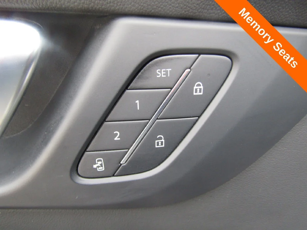 Used 2025 Moonstone Gray Metallic Buick Sport Touring image 6