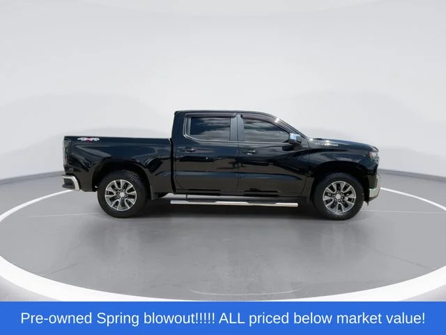 Used 2020 Black Chevrolet LT image 5
