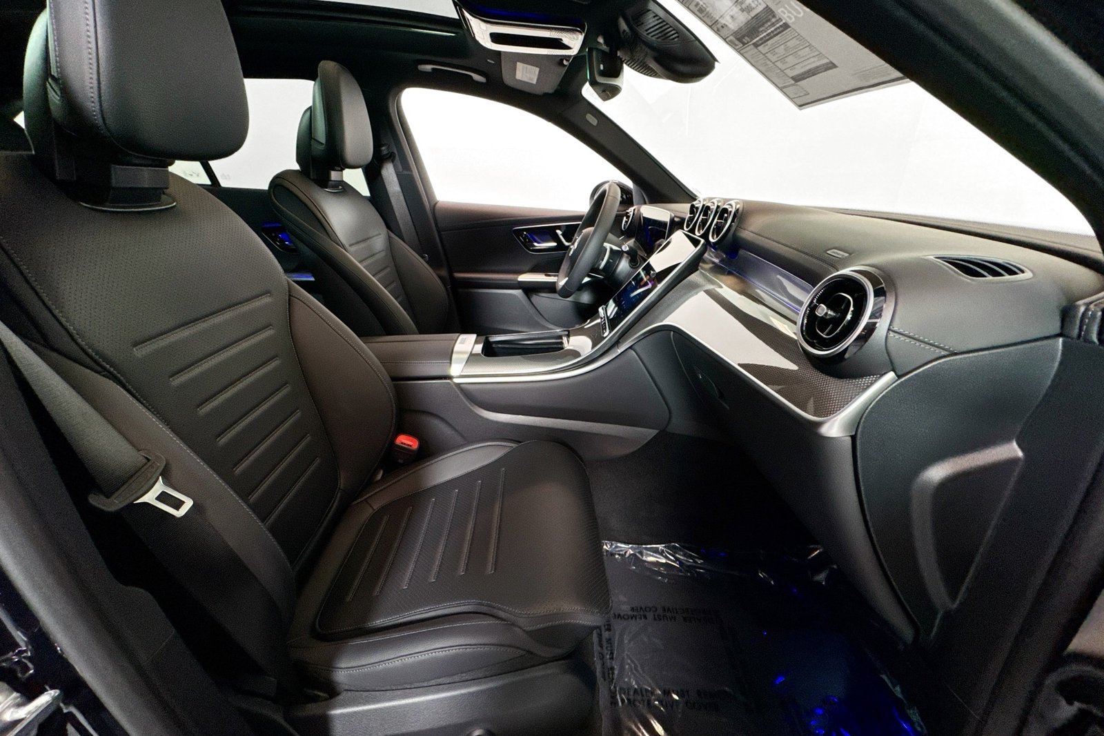 New 2026 Black Mercedes-Benz GLC 300 image 26