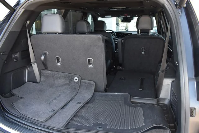 Used 2025 Ebony Black Kia SX X-Line image 22