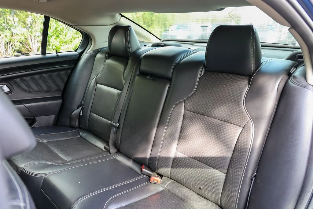 Used 2012 Blue Ford Limited image 31