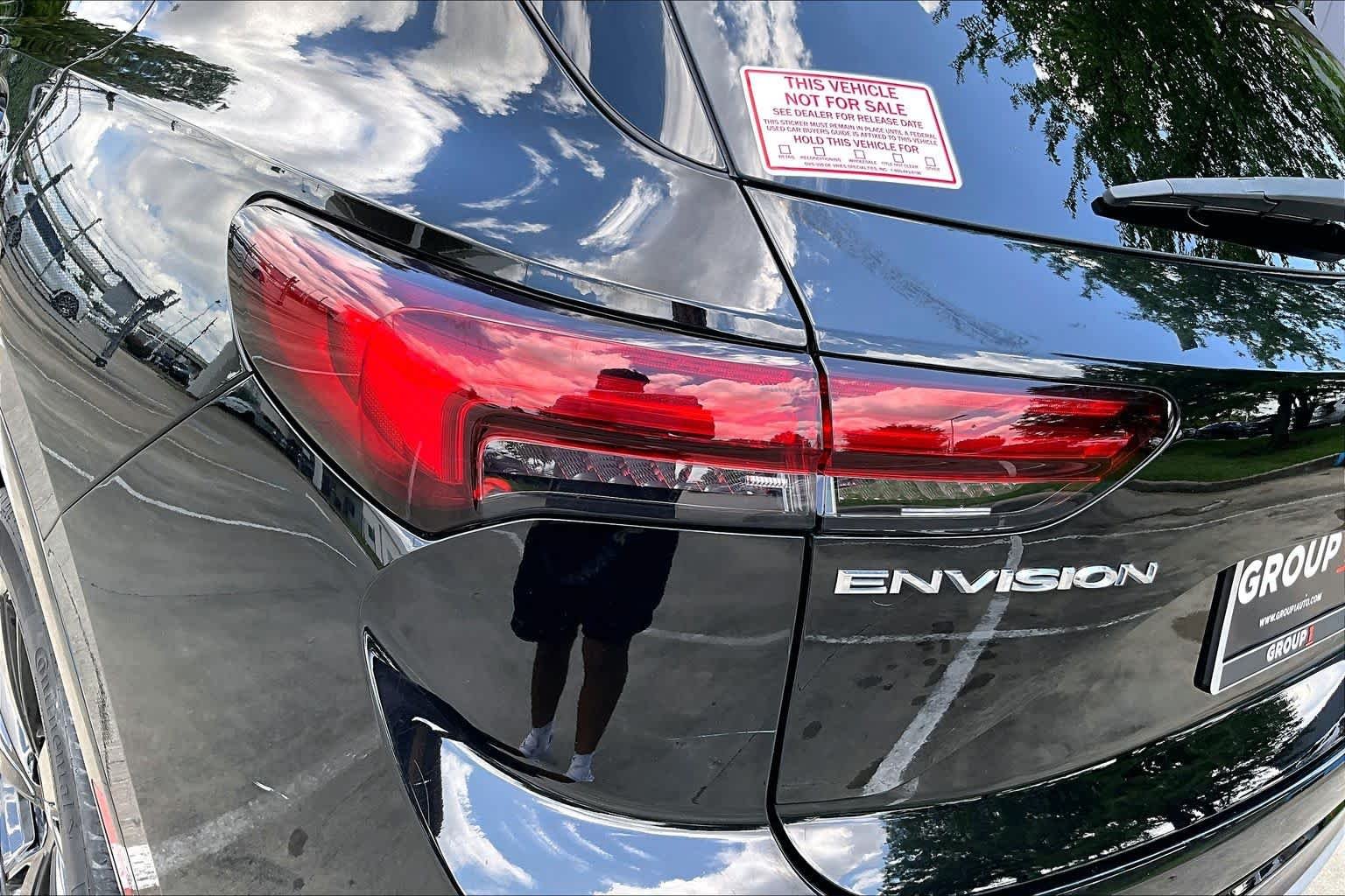 Used 2022 Ebony Twilight Metallic Buick Essence image 27