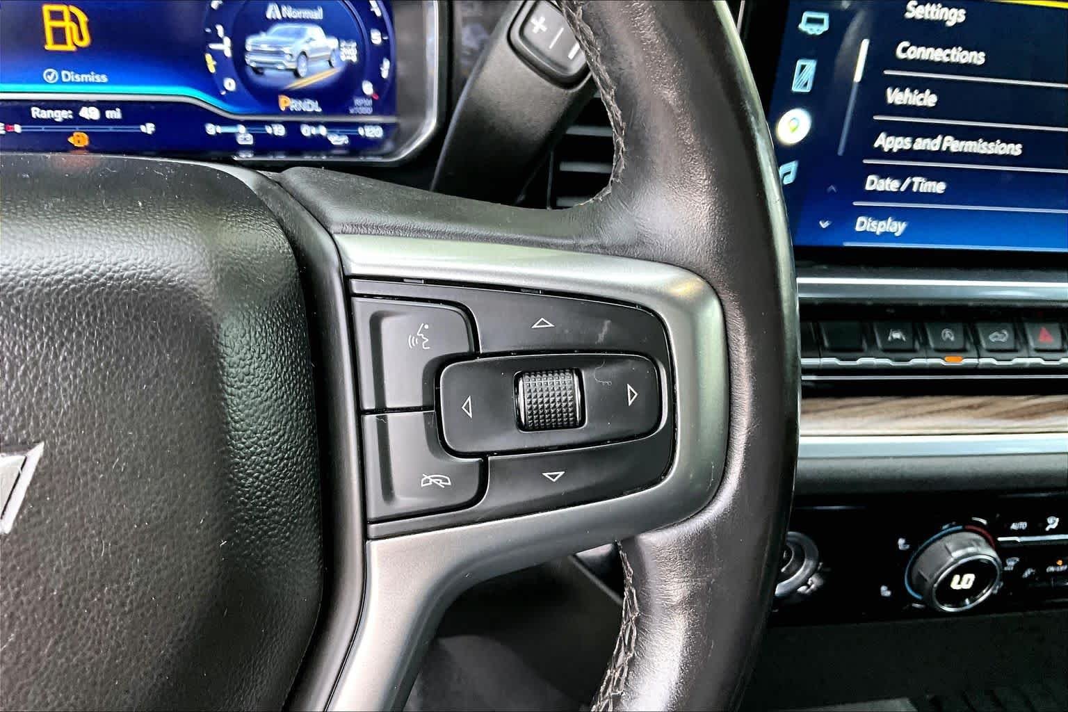 Used 2022 Black Chevrolet LT image 23