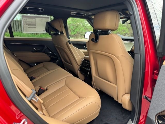 New 2026 Firenze Red LAND ROVER SE image 16