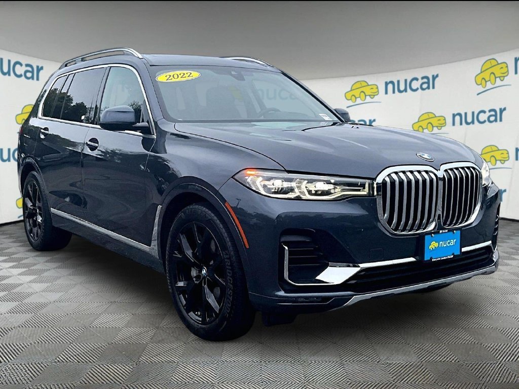 2022 BMW X7