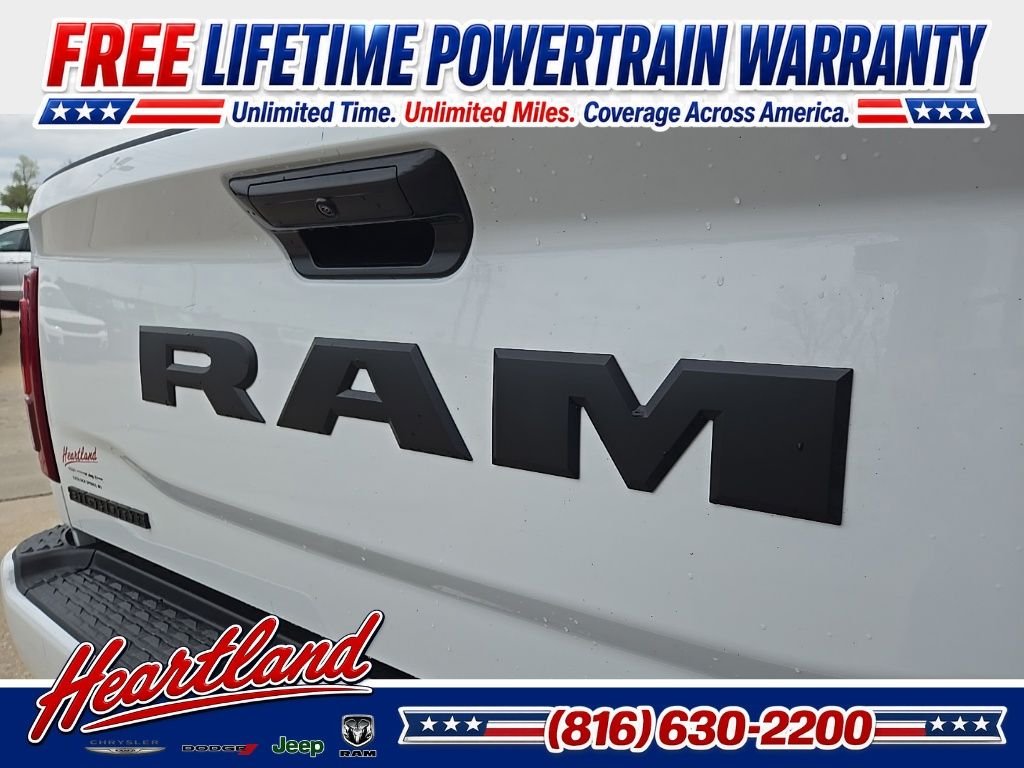 New 2026 Bright White Clear-Coat Exterior Paint RAM Big Horn image 28
