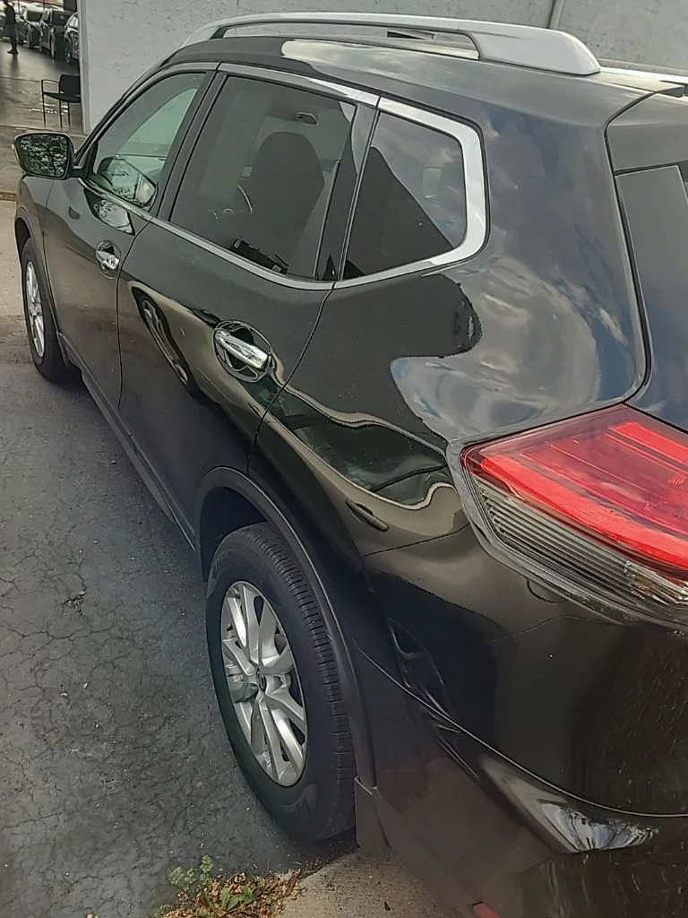 Used 2017 Black Nissan SV image 4