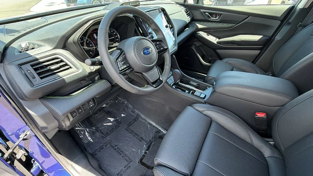 New 2026 SAPPHIRE BLUE PEARL Subaru Onyx Edition Touring 7-Passenger image 10