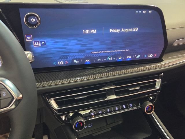 2027 Chevrolet Traverse Z71 - Photo 25