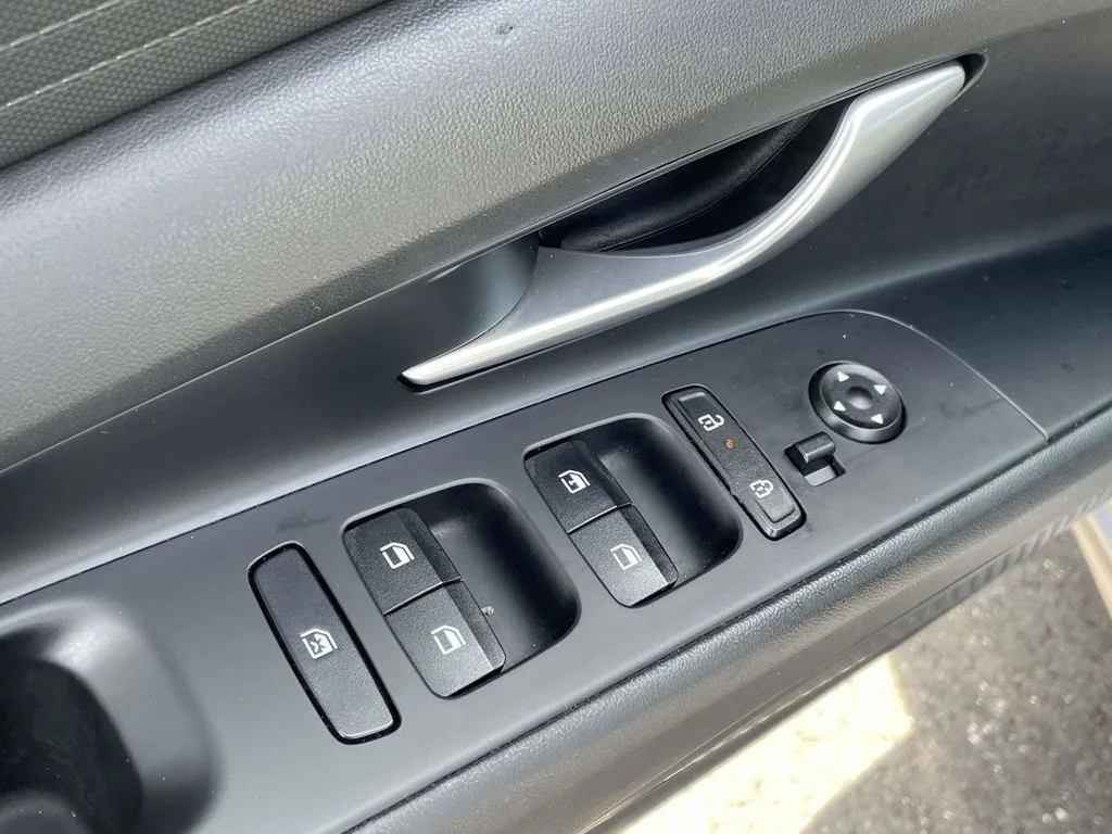 Certified Used 2024 Silver Hyundai SE image 13