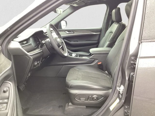 New 2026 Baltic Gray Metallic Clearcoat Jeep L LAREDO ALTITUDE 4X4 image 10