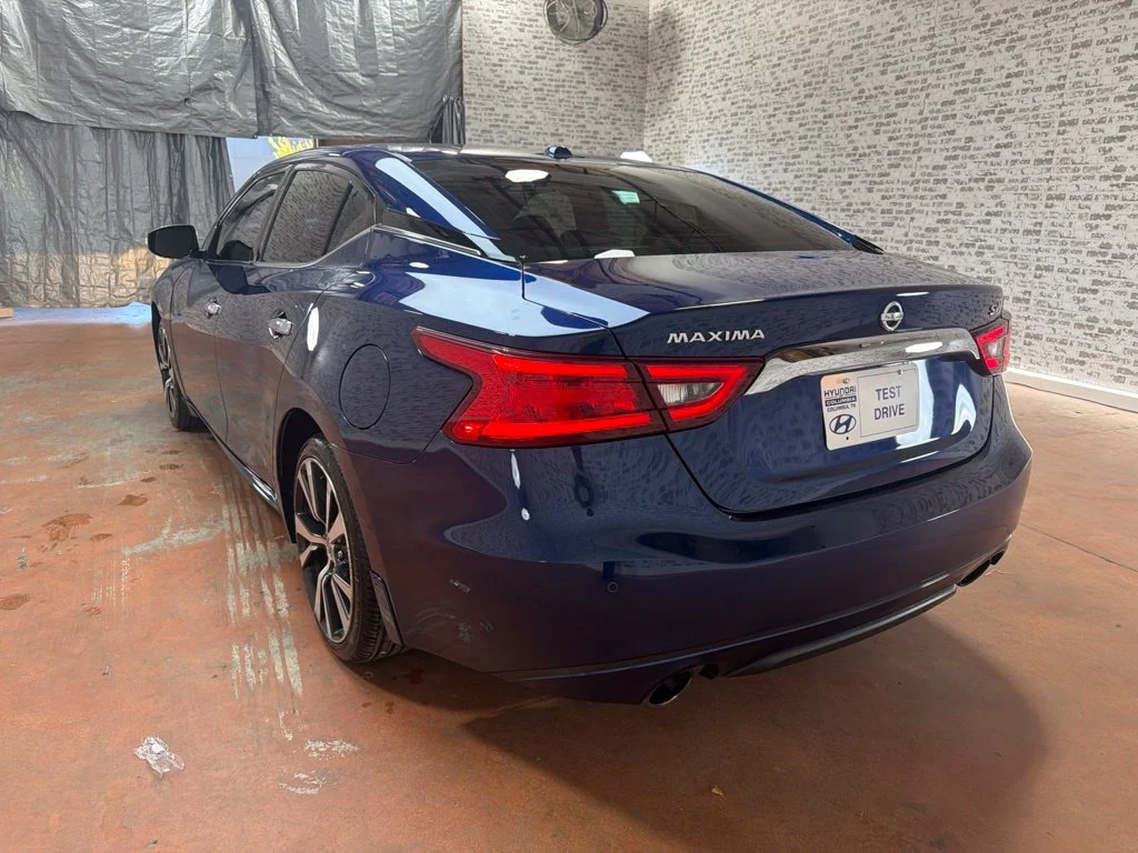 Used 2017 Deep Blue Pearl Nissan 3.5 SV image 5