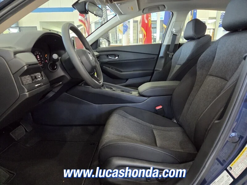 Used 2024 Blue Honda EX CVT image 7