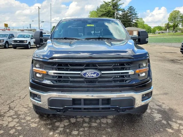 2025 Ford F-150 XLT - Photo 8