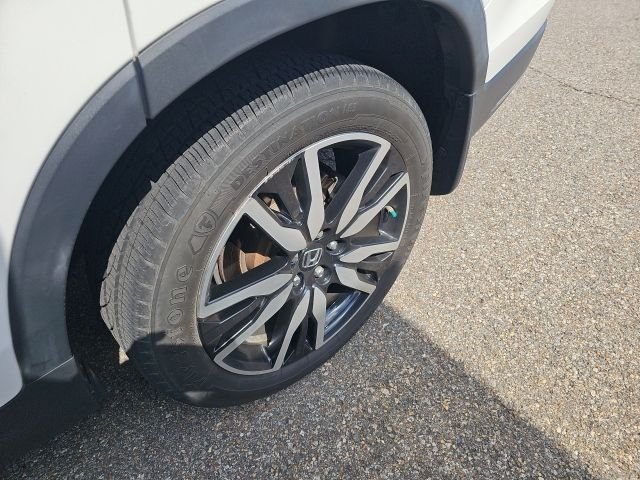 Used 2021 White Honda Touring image 13