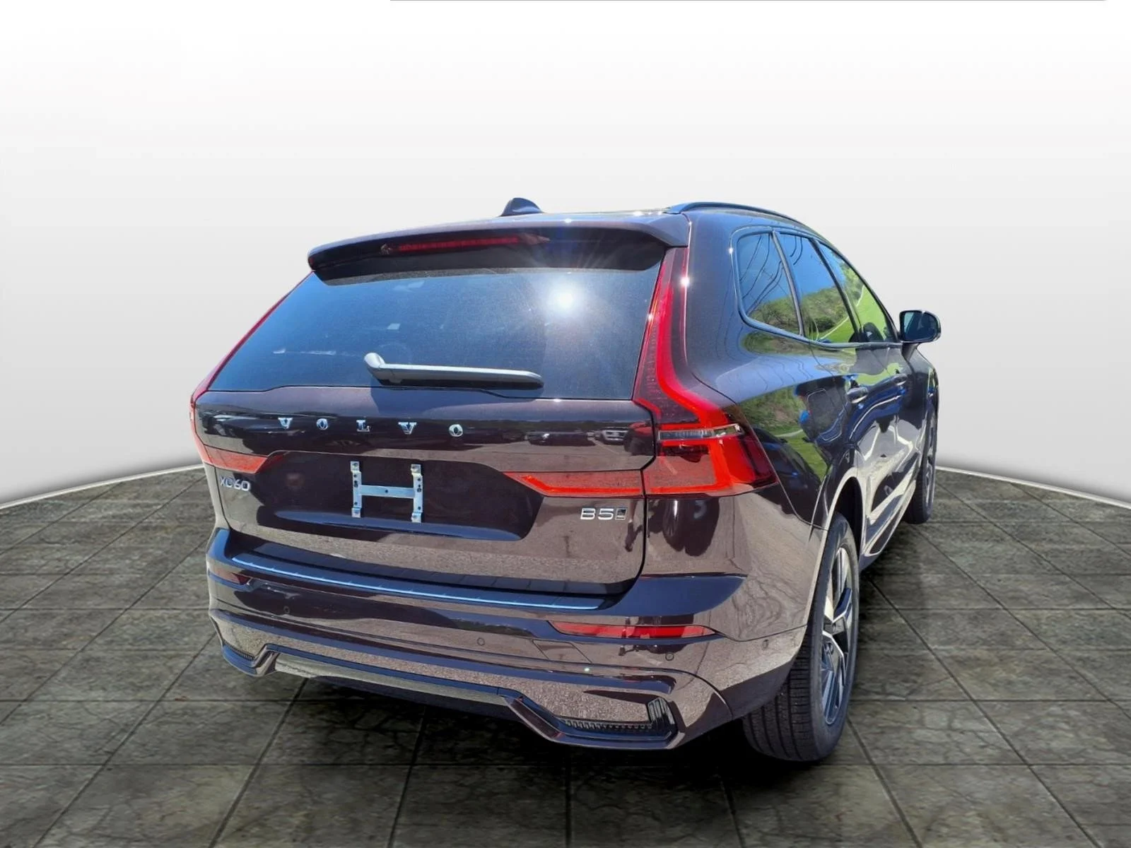 New 2026 Mulberry Volvo Plus image 3