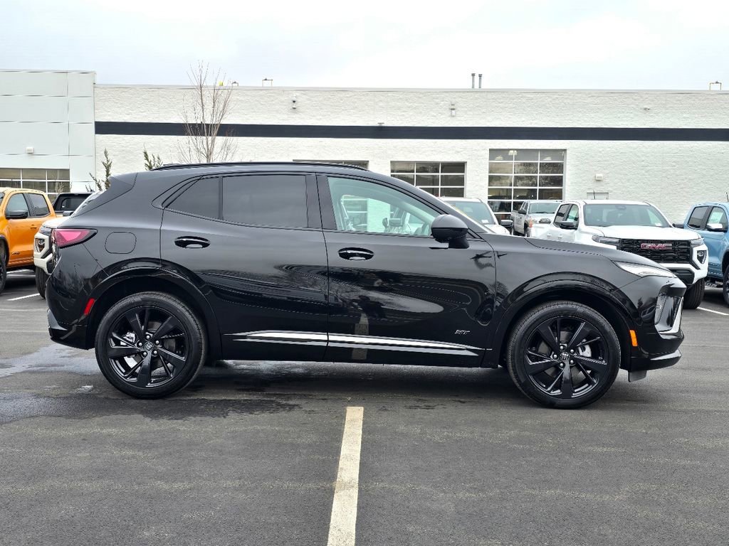 2025 Buick Envision Sport Touring - Photo 11