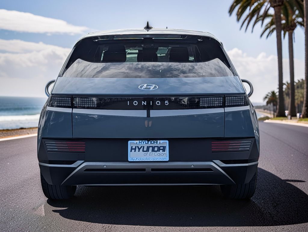 2024 Hyundai IONIQ 5 SE - Photo 6