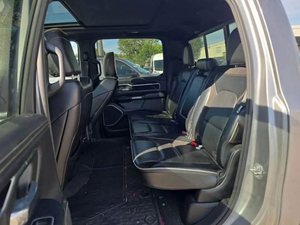 Used 2022 Silver Ram Laramie image 16
