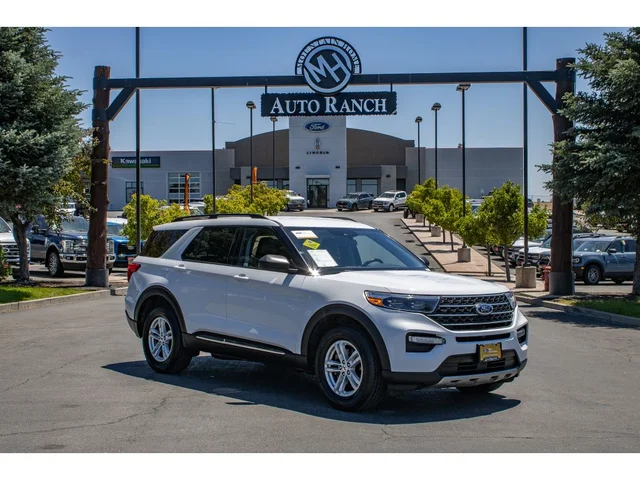 2023 Ford Explorer XLT
