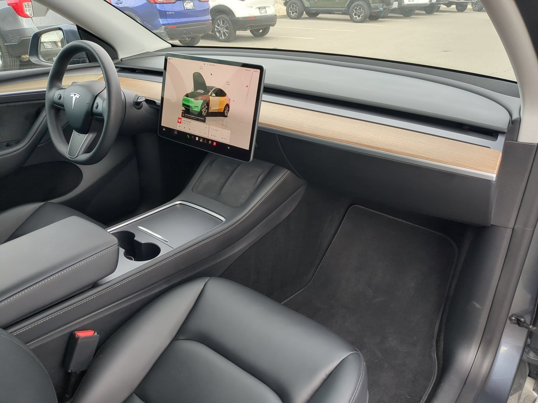 Used 2023  Tesla Long Range image 32