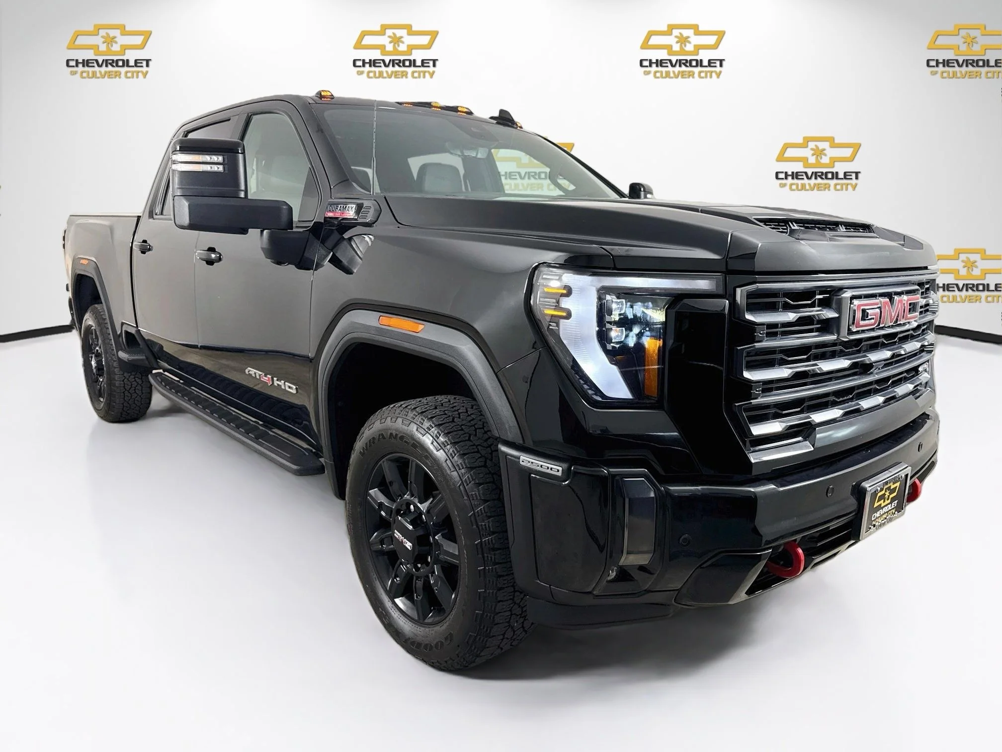 Used 2024 Onyx Black GMC AT4 image 1