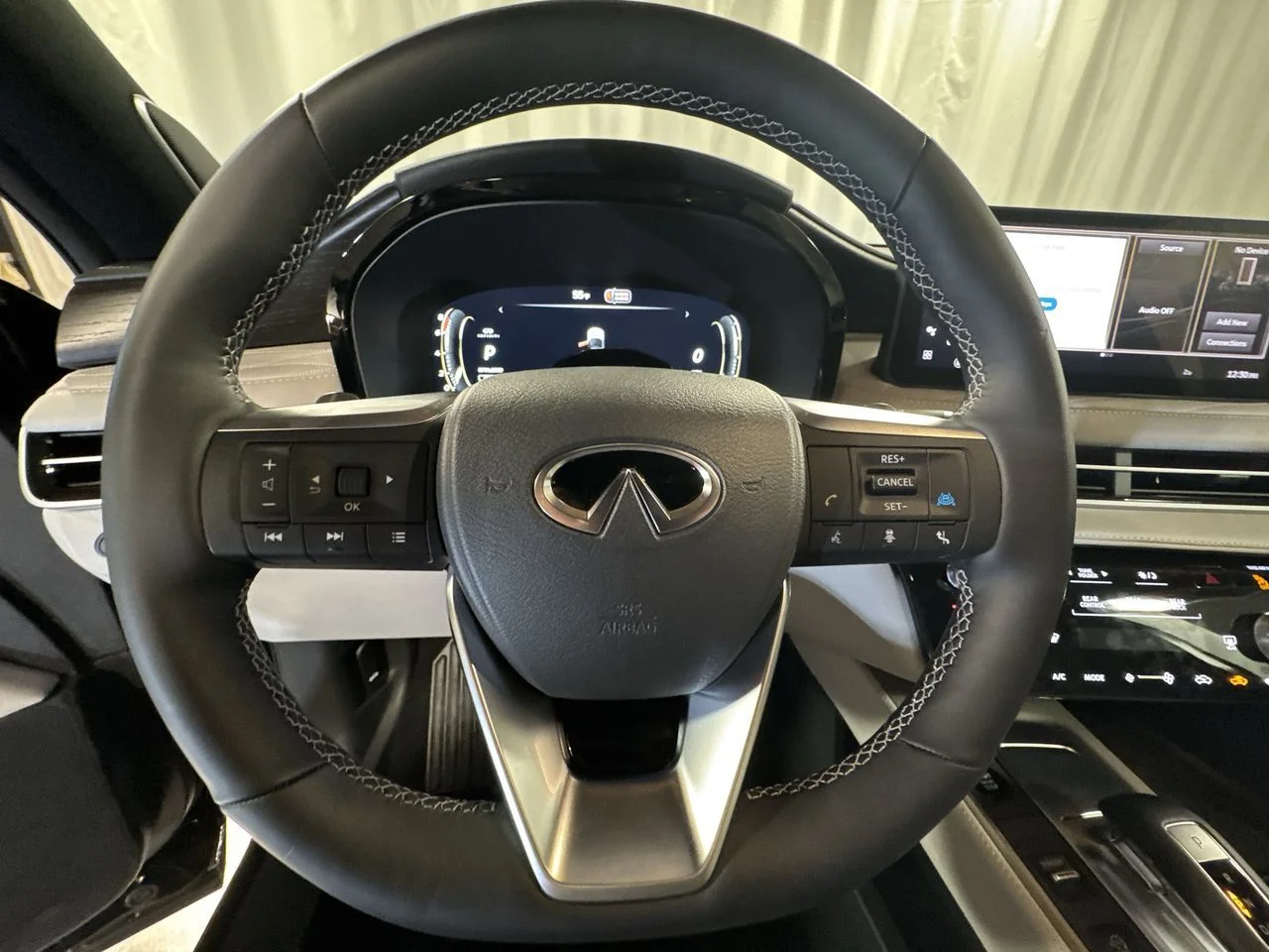 Used 2026 Black INFINITI Autograph image 22
