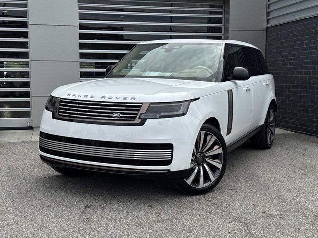 2026 Land Rover Range Rover SV