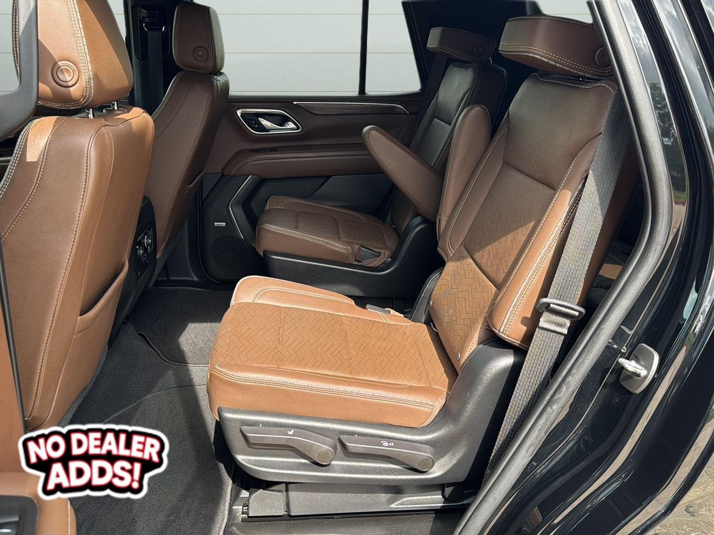 Used 2022 Black Chevrolet High Country image 16