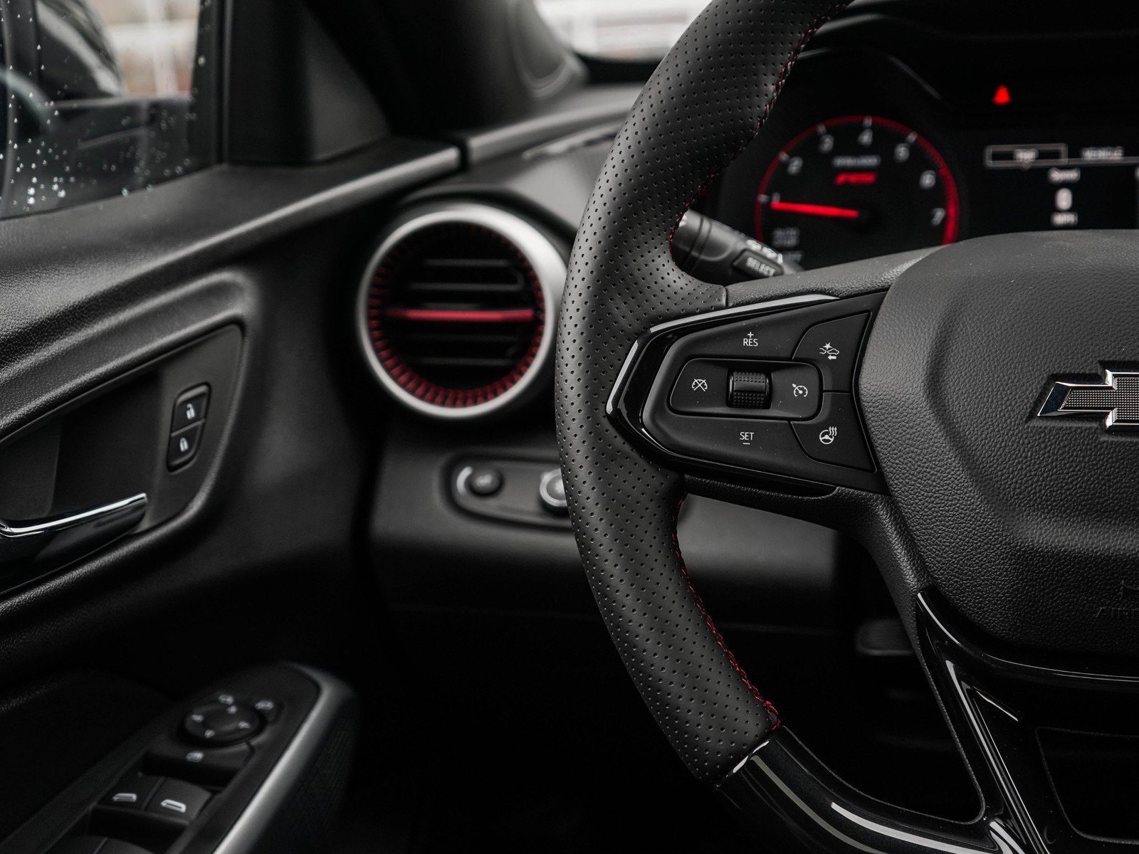 2026 Chevrolet Trax RS - Photo 18
