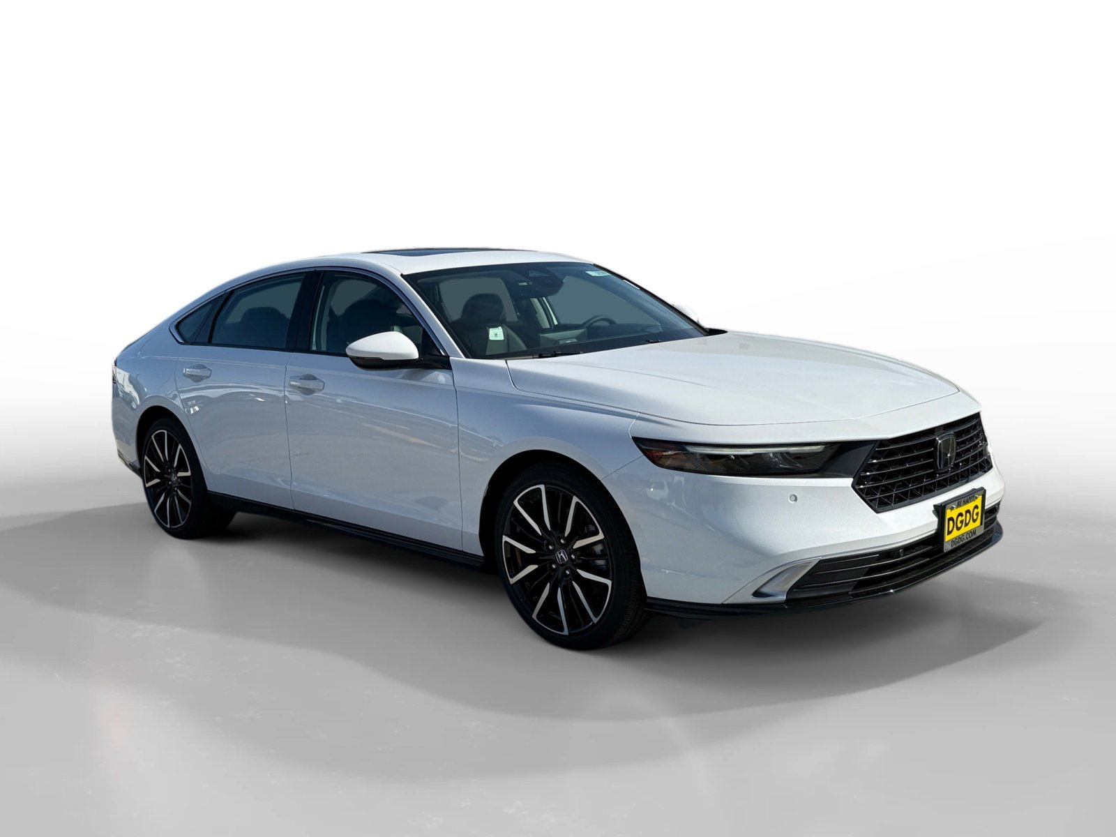 New 2026 Platinum White Pearl Honda Touring image 7