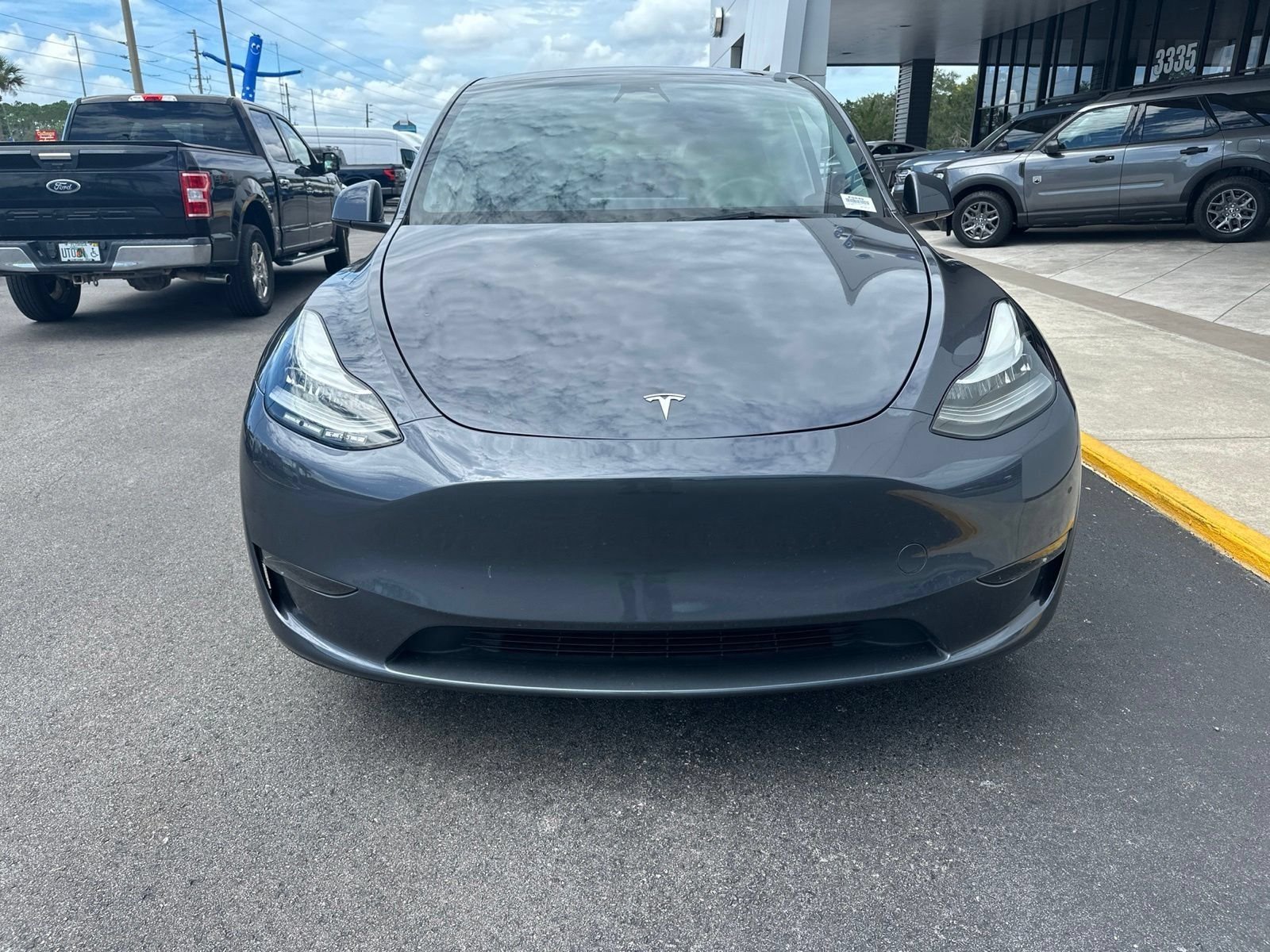 Used 2023 Midnight Silver Metallic Tesla Long Range image 9