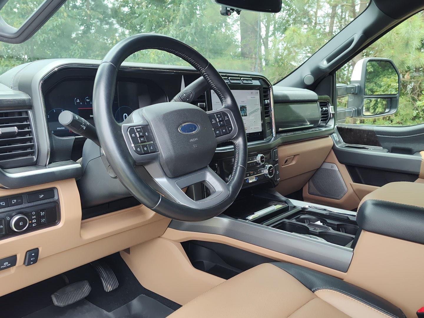 Used 2023 Oxford White Ford LARIAT image 15