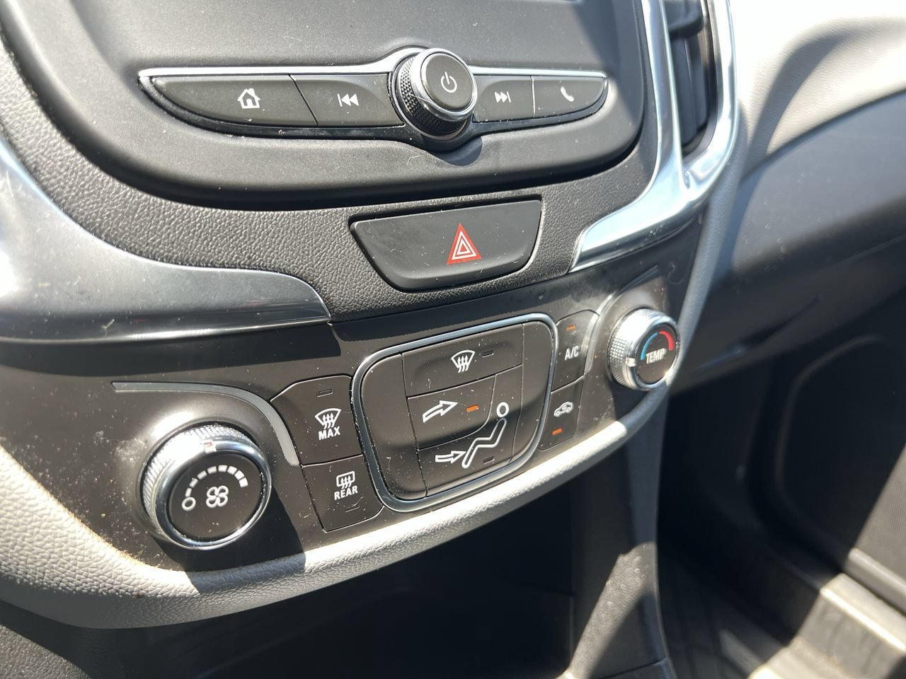 Used 2019 SILVER ICE METALLIC Chevrolet LT image 11