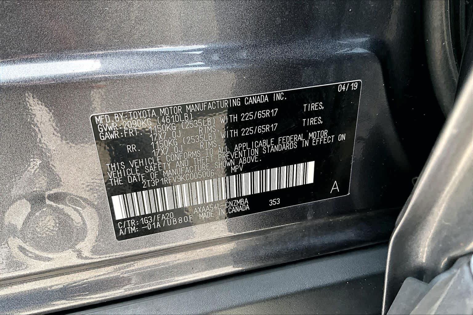 Used 2019 Magnetic Gray Metallic Toyota XLE image 37