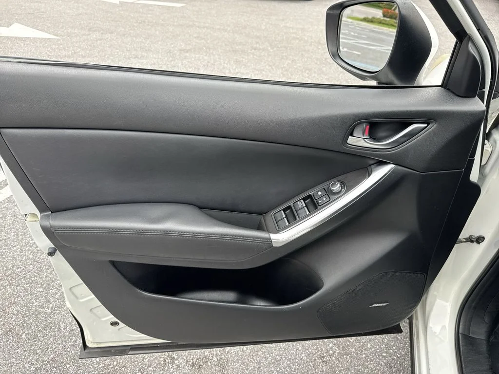 Used 2016 Crystal White Pearl Mica Mazda Grand Touring image 38
