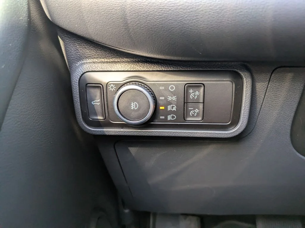 New 2026 Star White Metallic Tri-Coat Ford ST image 31