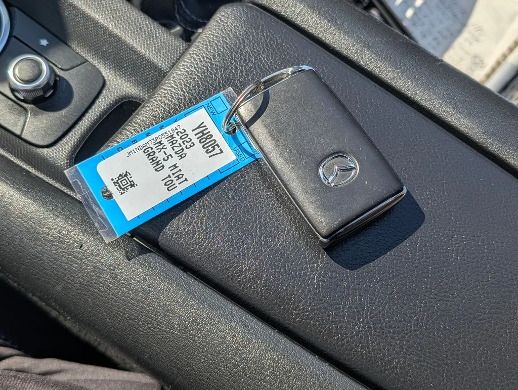 Used 2023 Gray Mazda Grand Touring image 28
